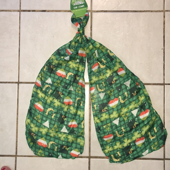 ST PATTYS SCARF - Picture 3 of 7